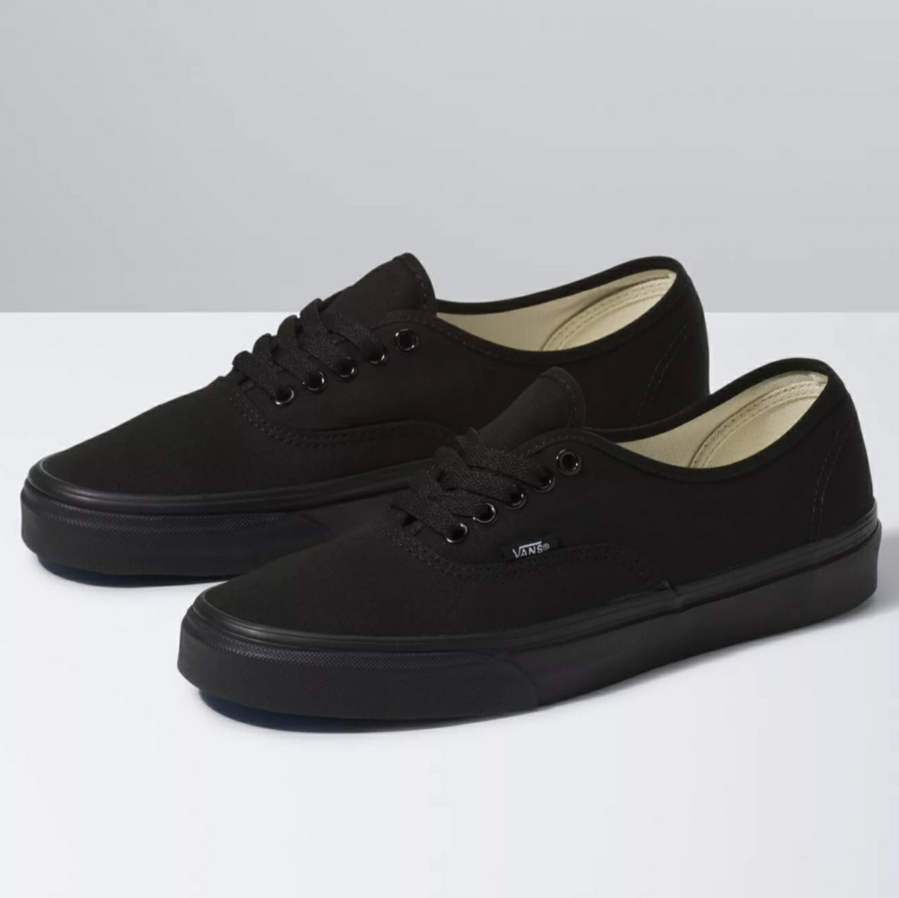 Vans Black on Black Old Skool